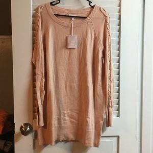 **NEW** Lauren Conrad Light Sweater Tunic